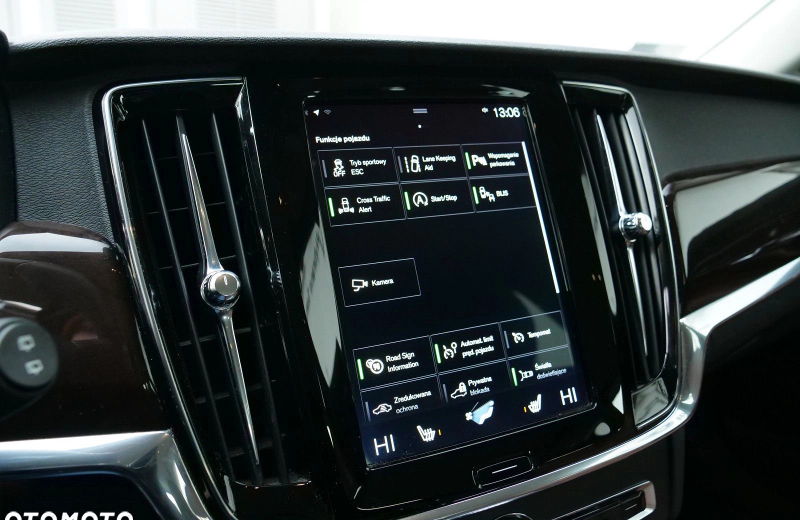 Volvo V90 cena 95900 przebieg: 182660, rok produkcji 2018 z Jasień małe 596